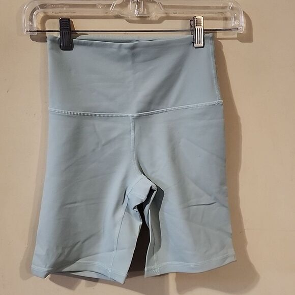 RAWGEAR BIKE SHORTS XS NWT ATHLETIC - Picture 1 of 4